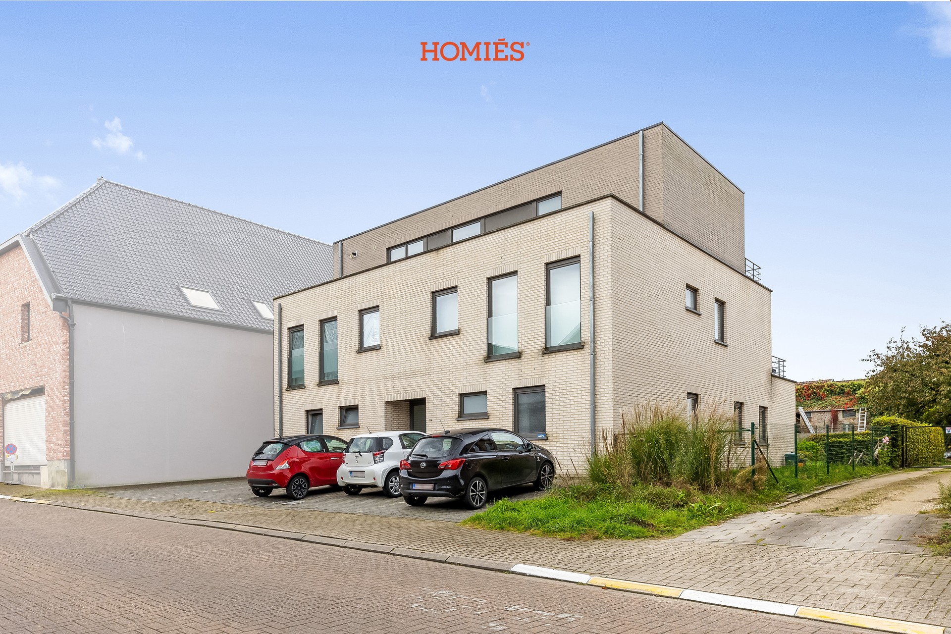 Penthouse met prachtig terras en autostaanplaats