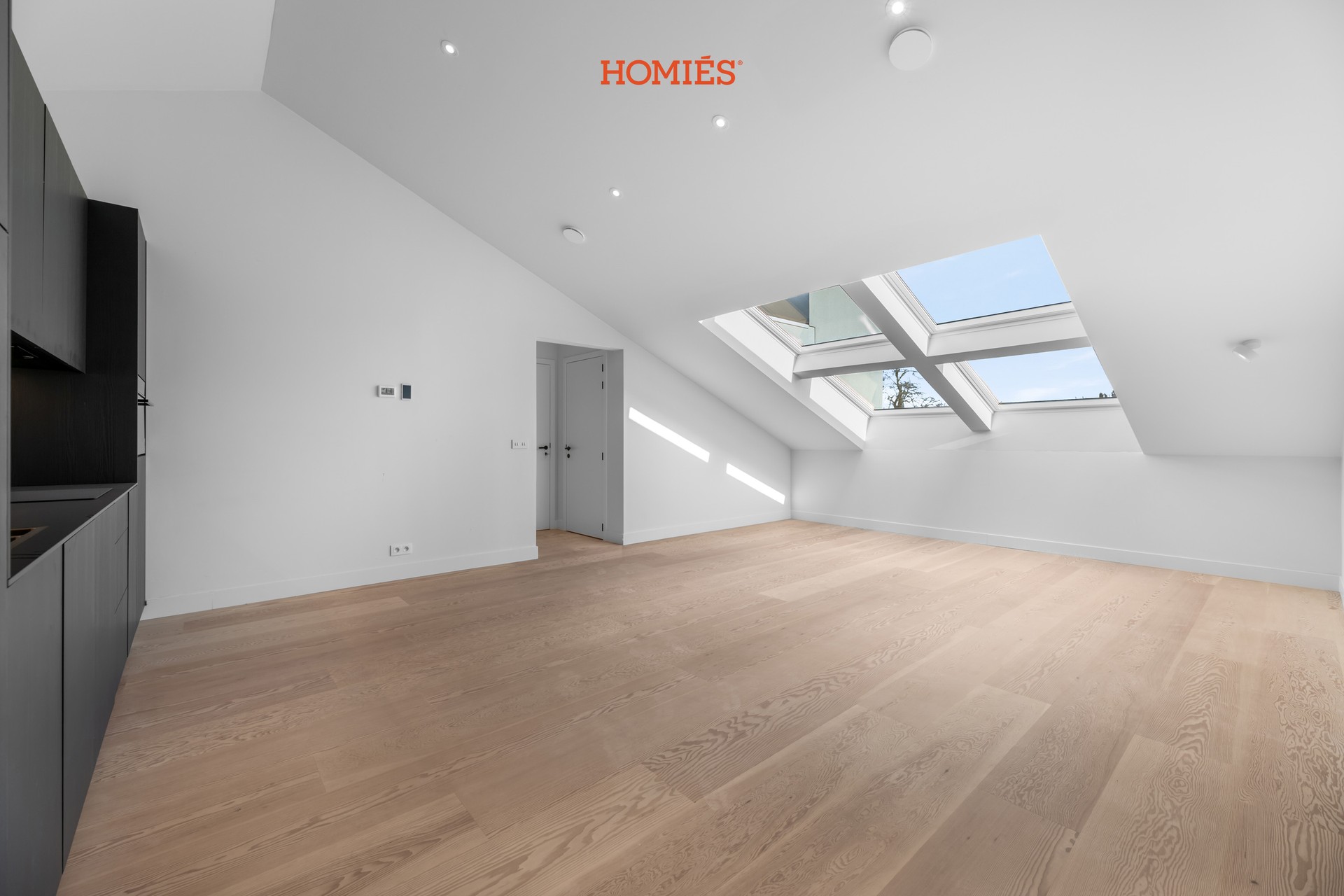 Lichtrijk appartement gelegen op de Bondgenotenlaan